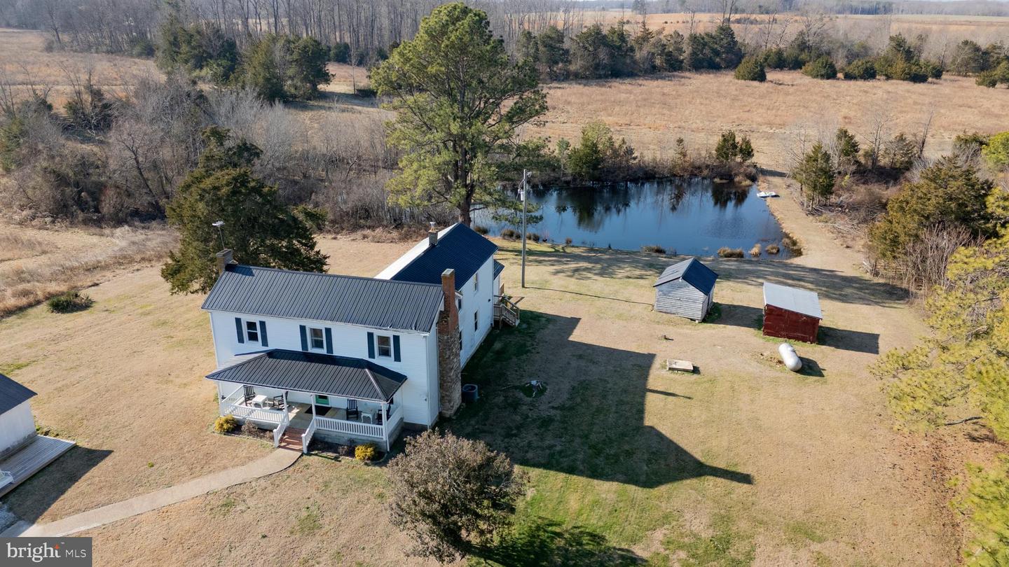 627 Hat Creek Road, Brookneal