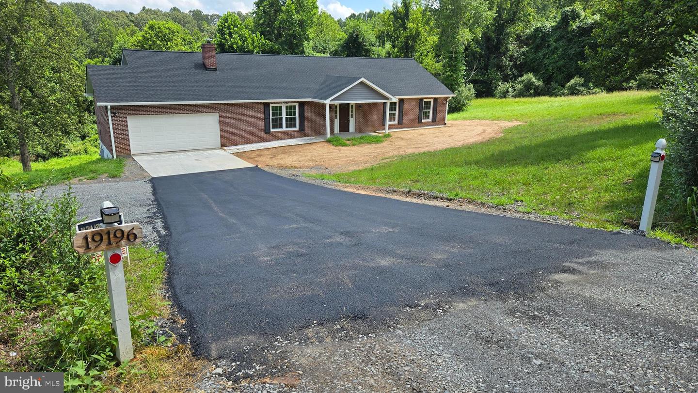 19196 Ferguson Lane, Jeffersonton