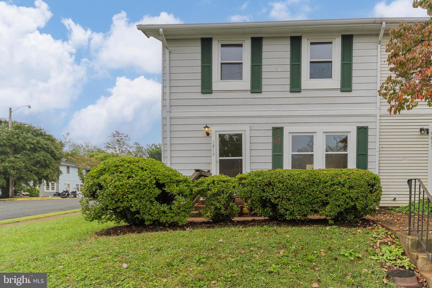 1815 Picadilly Circus, Culpeper
