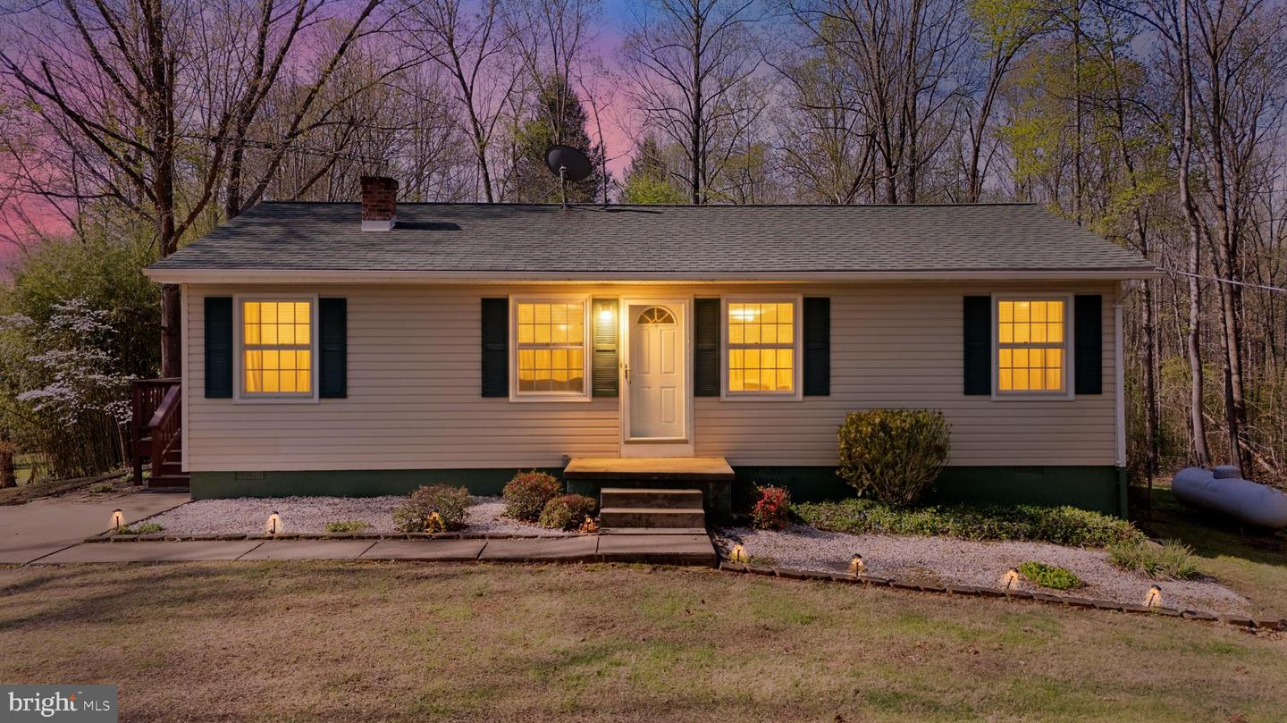 15366 Black Hill Rd