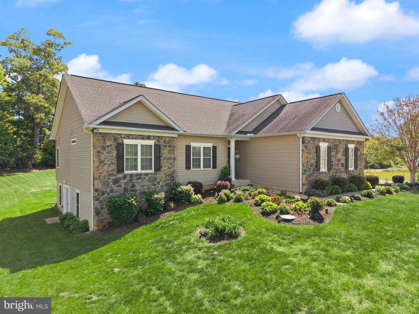 9387 Blackbird Loop, Culpeper