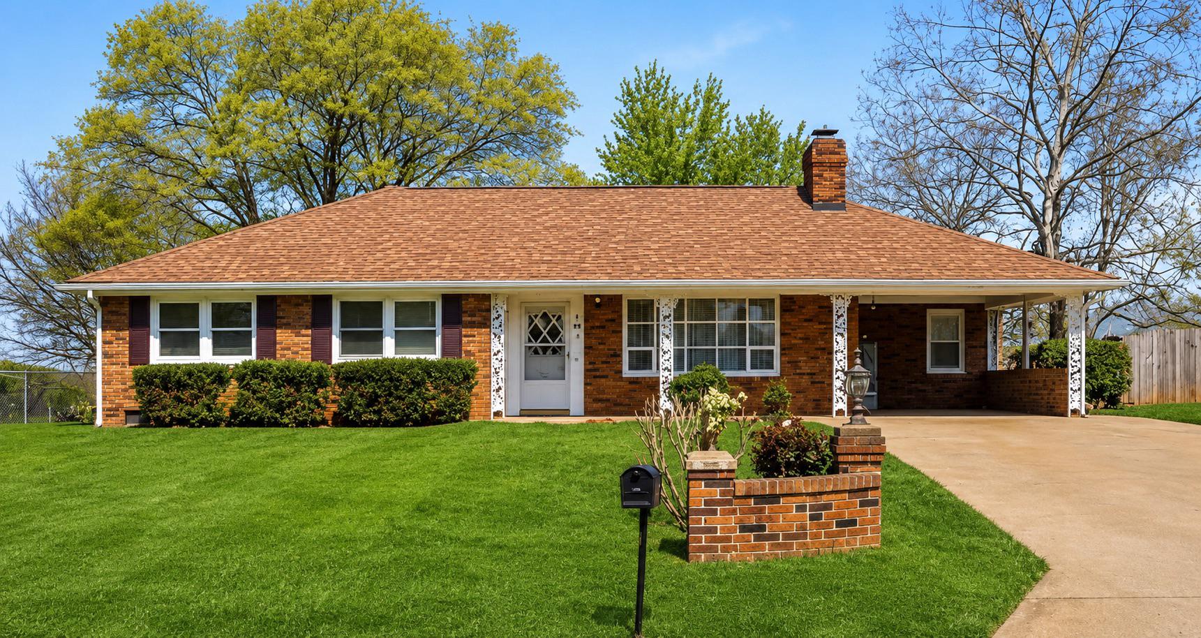 613 Overlook Street