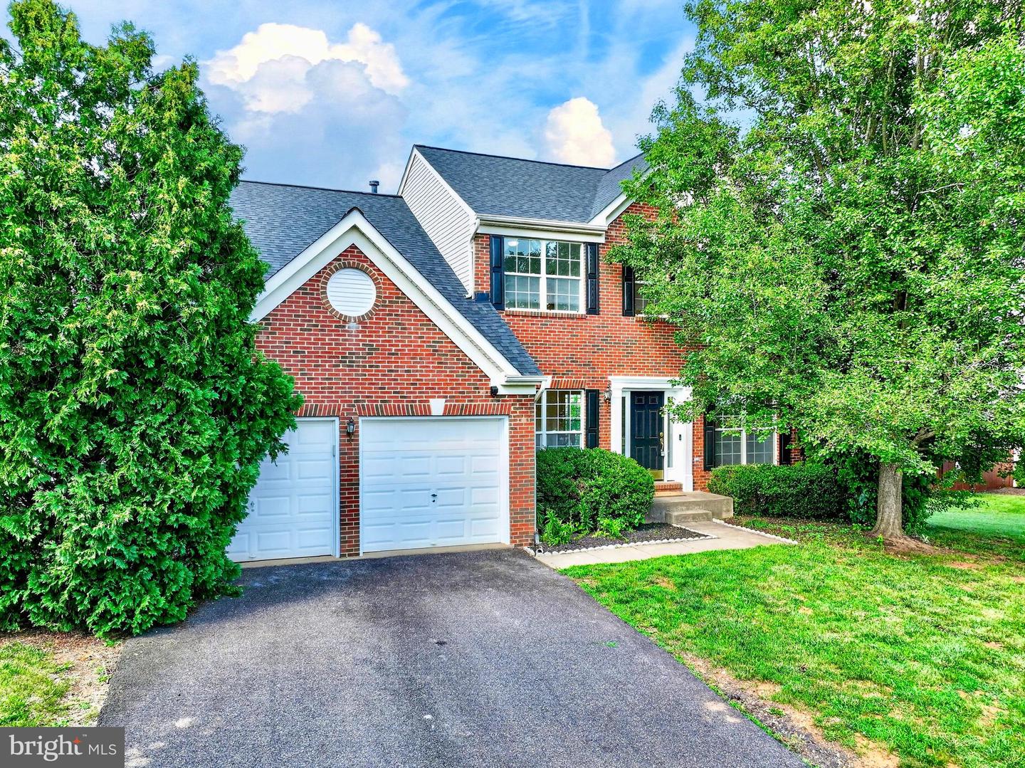 863 Fox Den Road