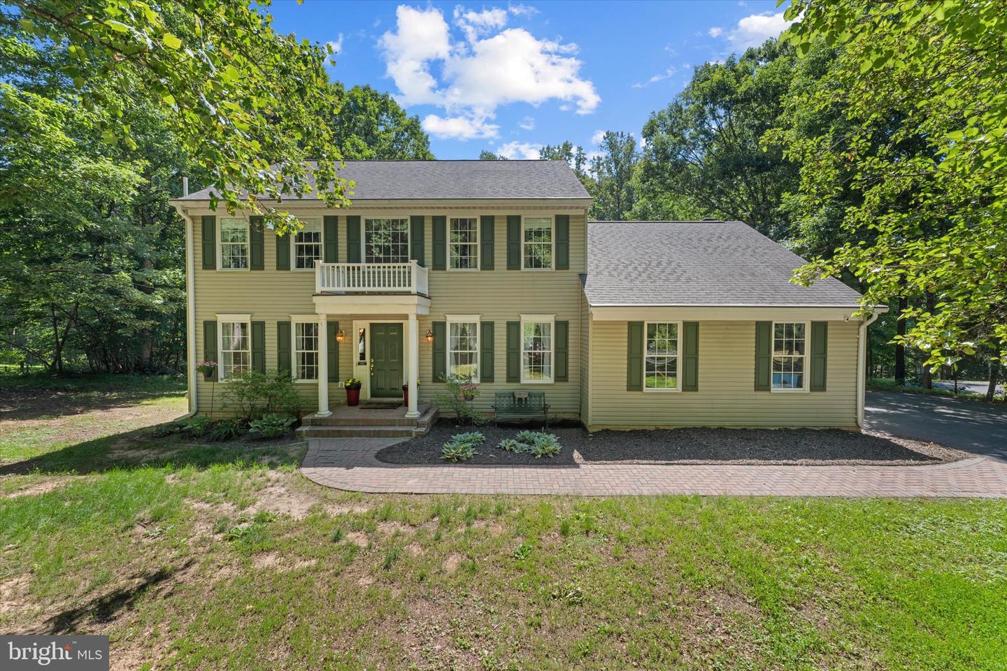 2319 Wildwood Circle