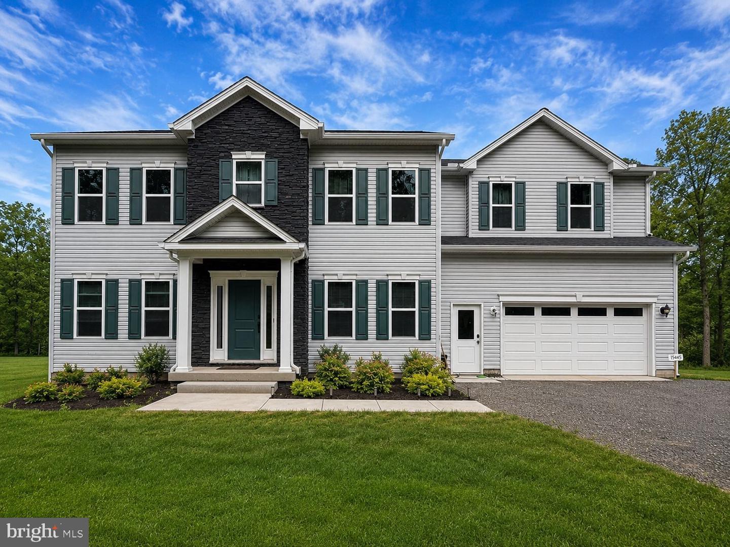15445 Lake Vista Lane