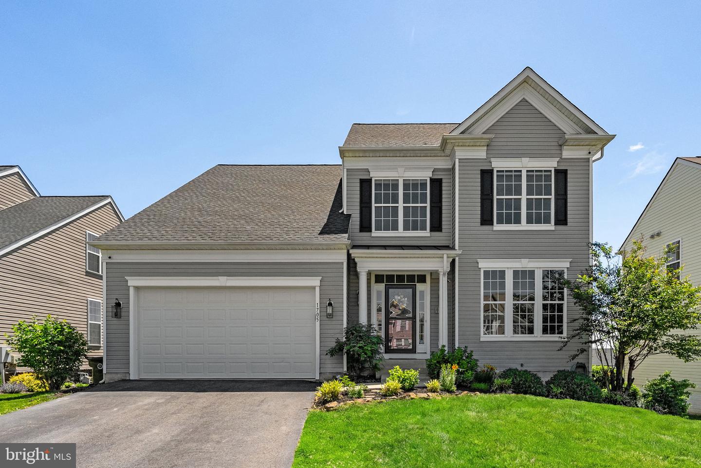 1705 Magnolia Circle