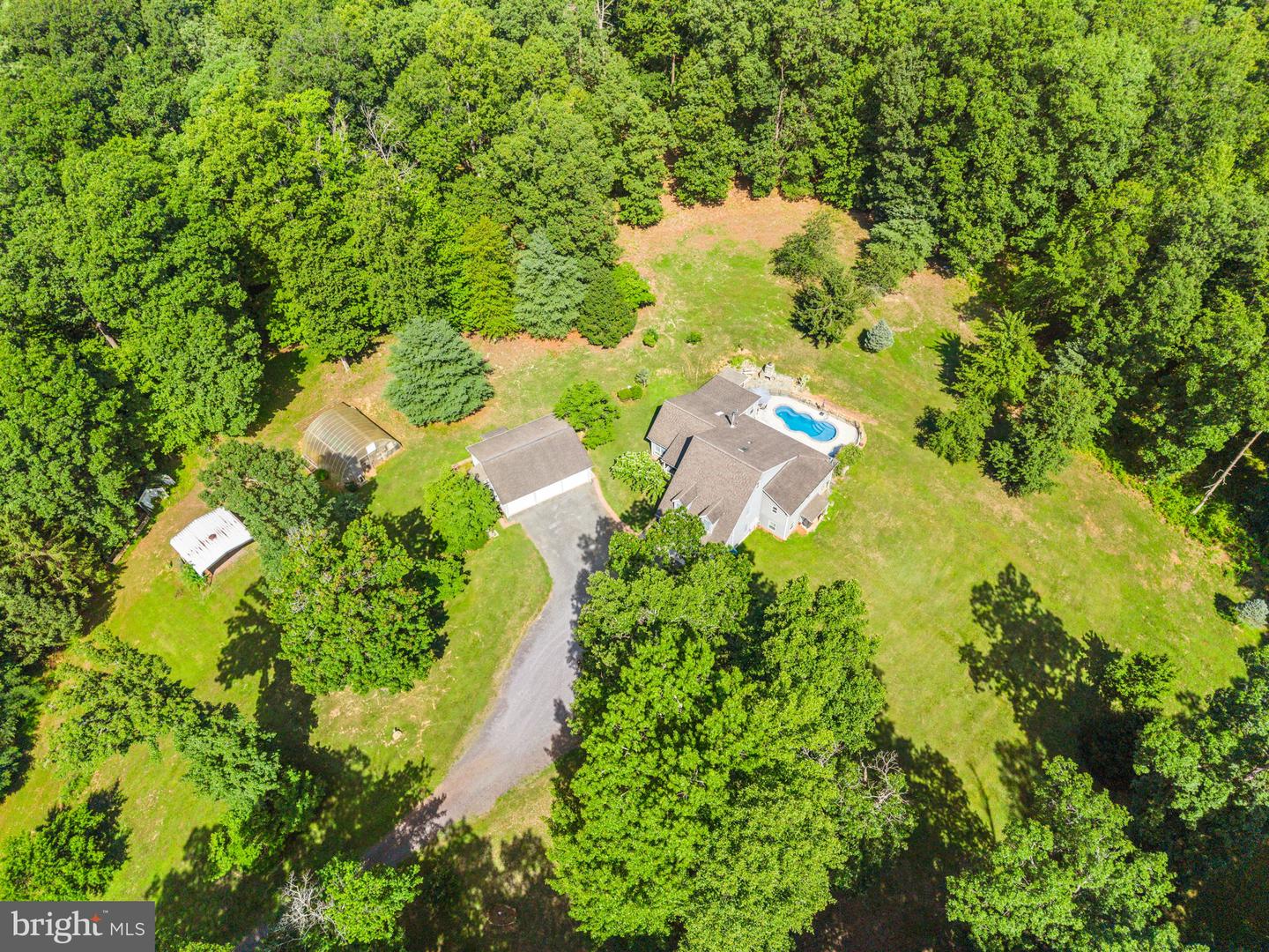 15049 Back Acres