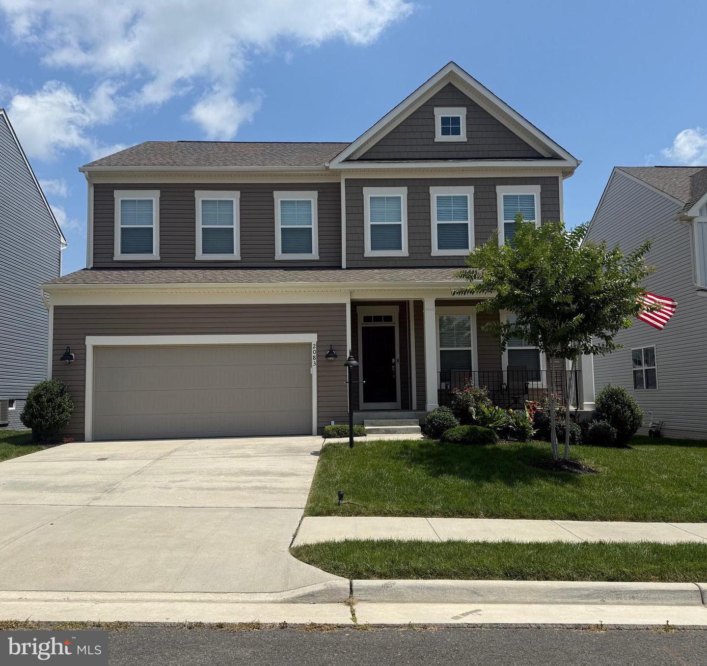 2083 Armstrong Terrace