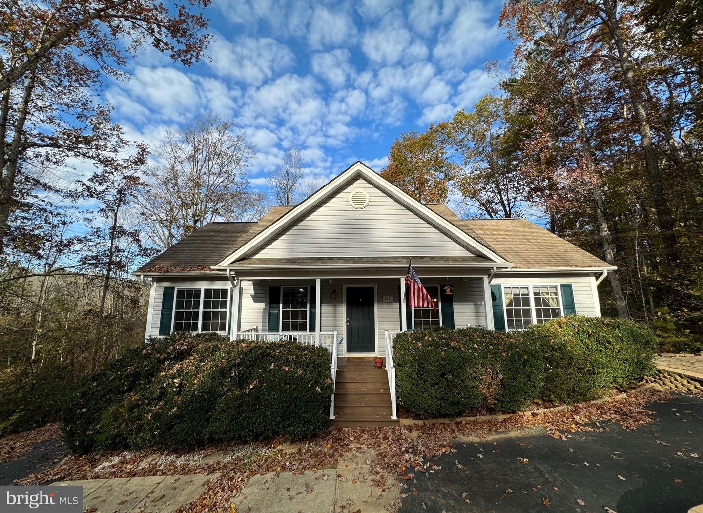 811 Campers Lane, Ruther Glen