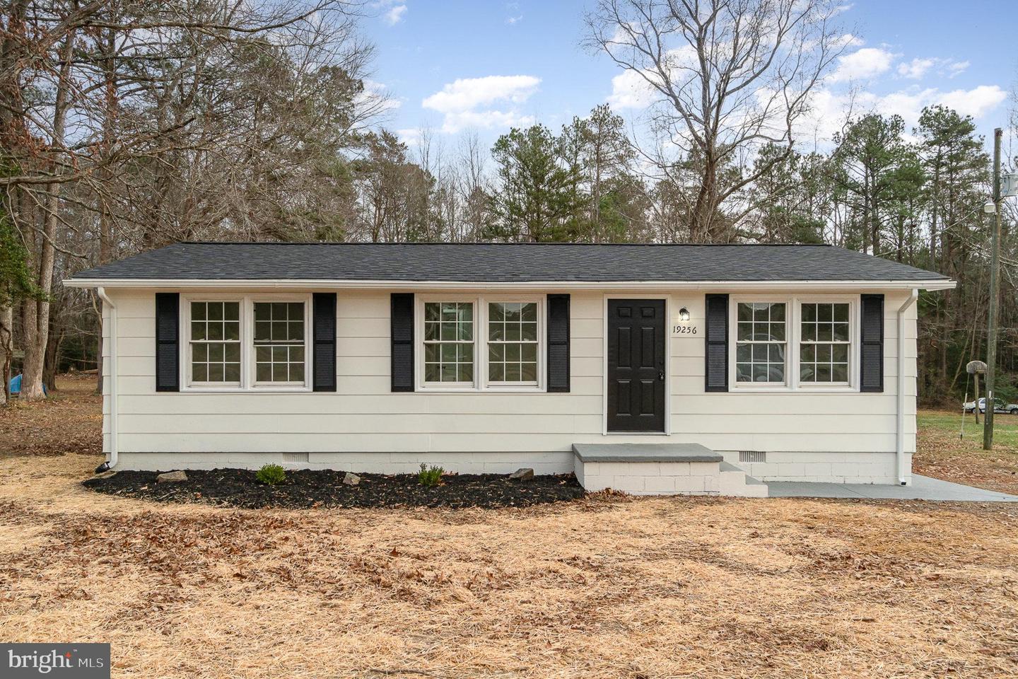 19256 Perimeter Road, Milford