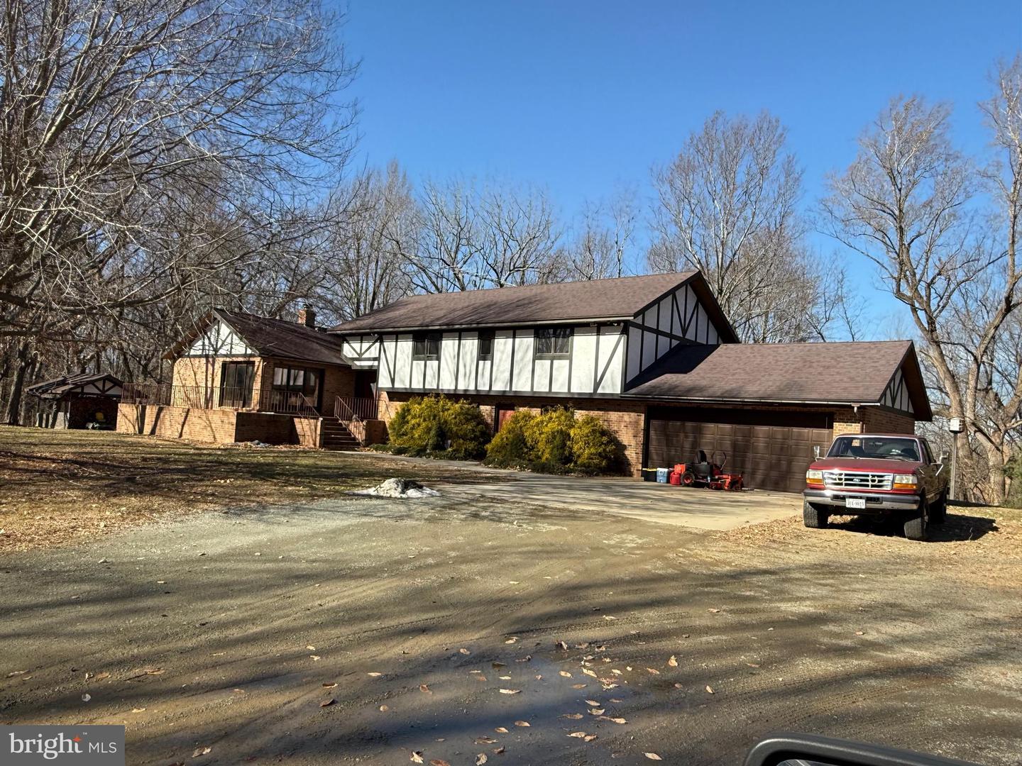 29373 Tidewater Trail