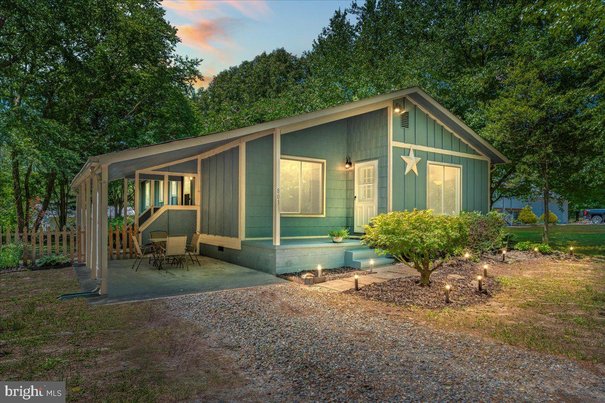 803 Lake Caroline Drive, Ruther Glen