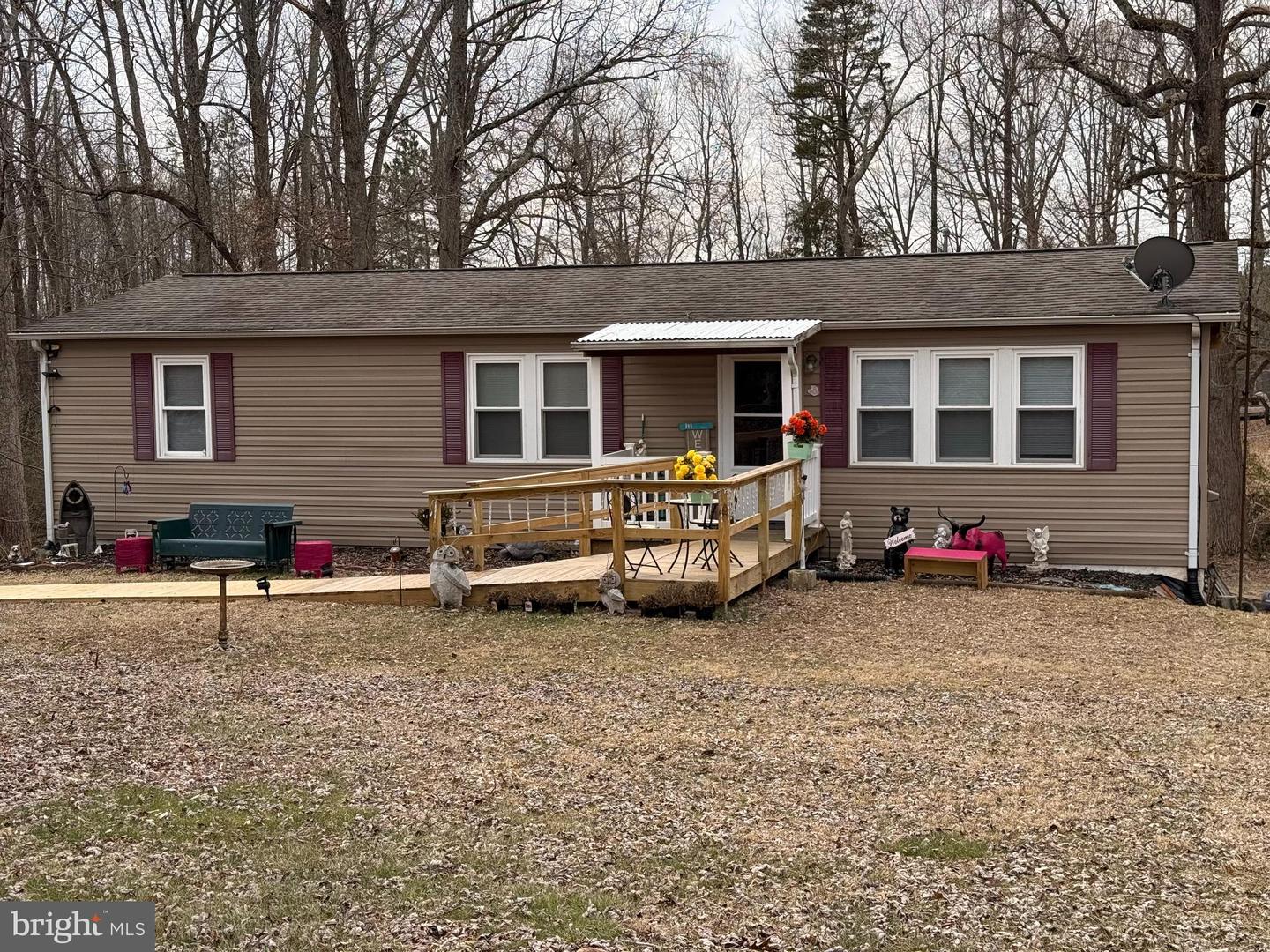 13744 Long Branch Road, Woodford