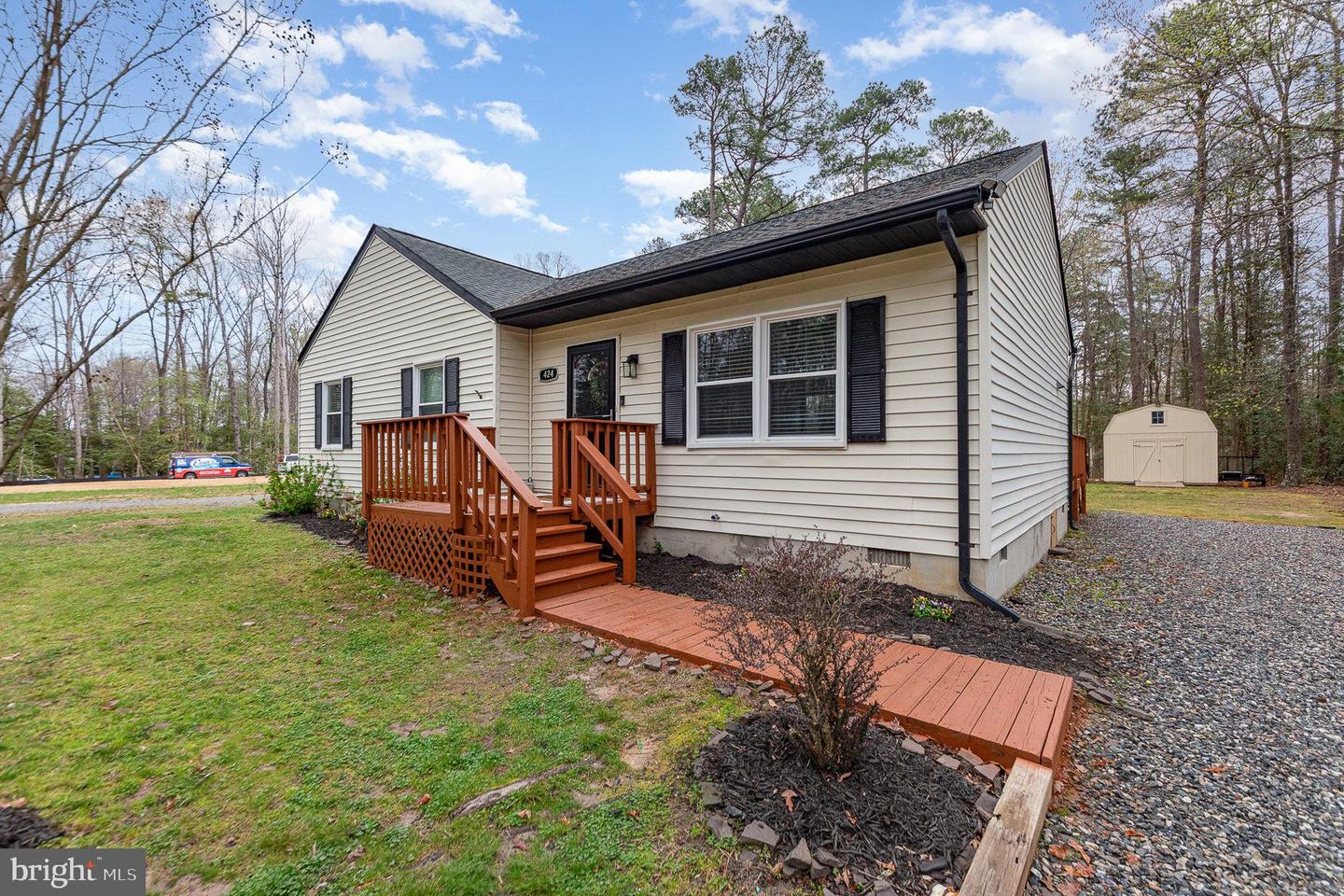 424 Loyalist Drive, Ruther Glen