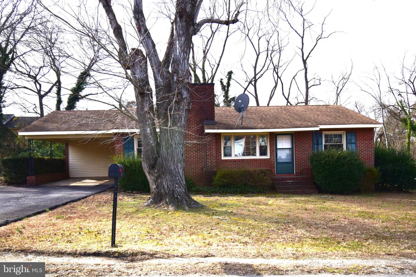 108 Martin Street, Bowling Green