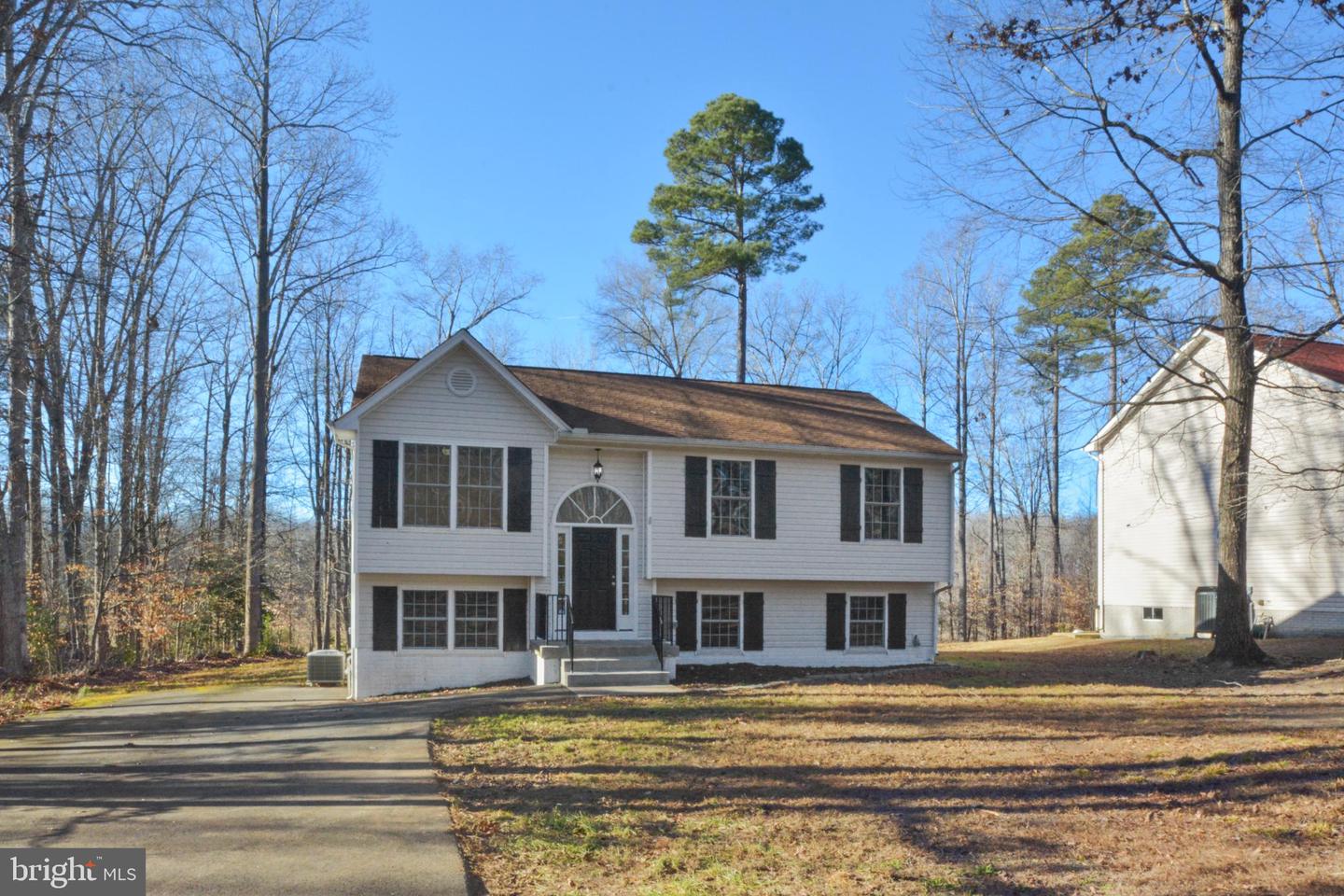 821 Campers Lane, Ruther Glen