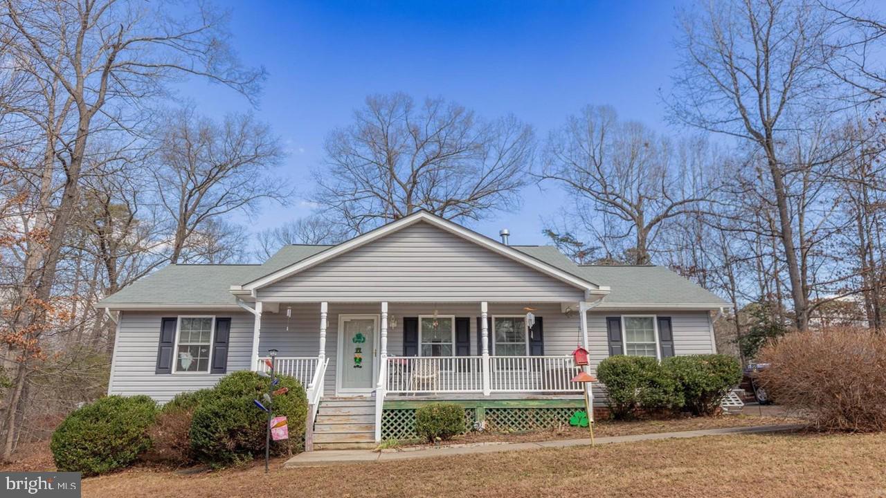 65 Albertson Court
