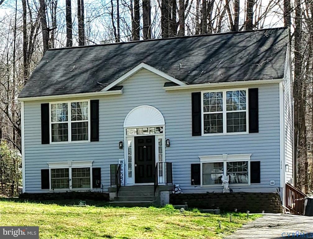 111 Ackerman Lane