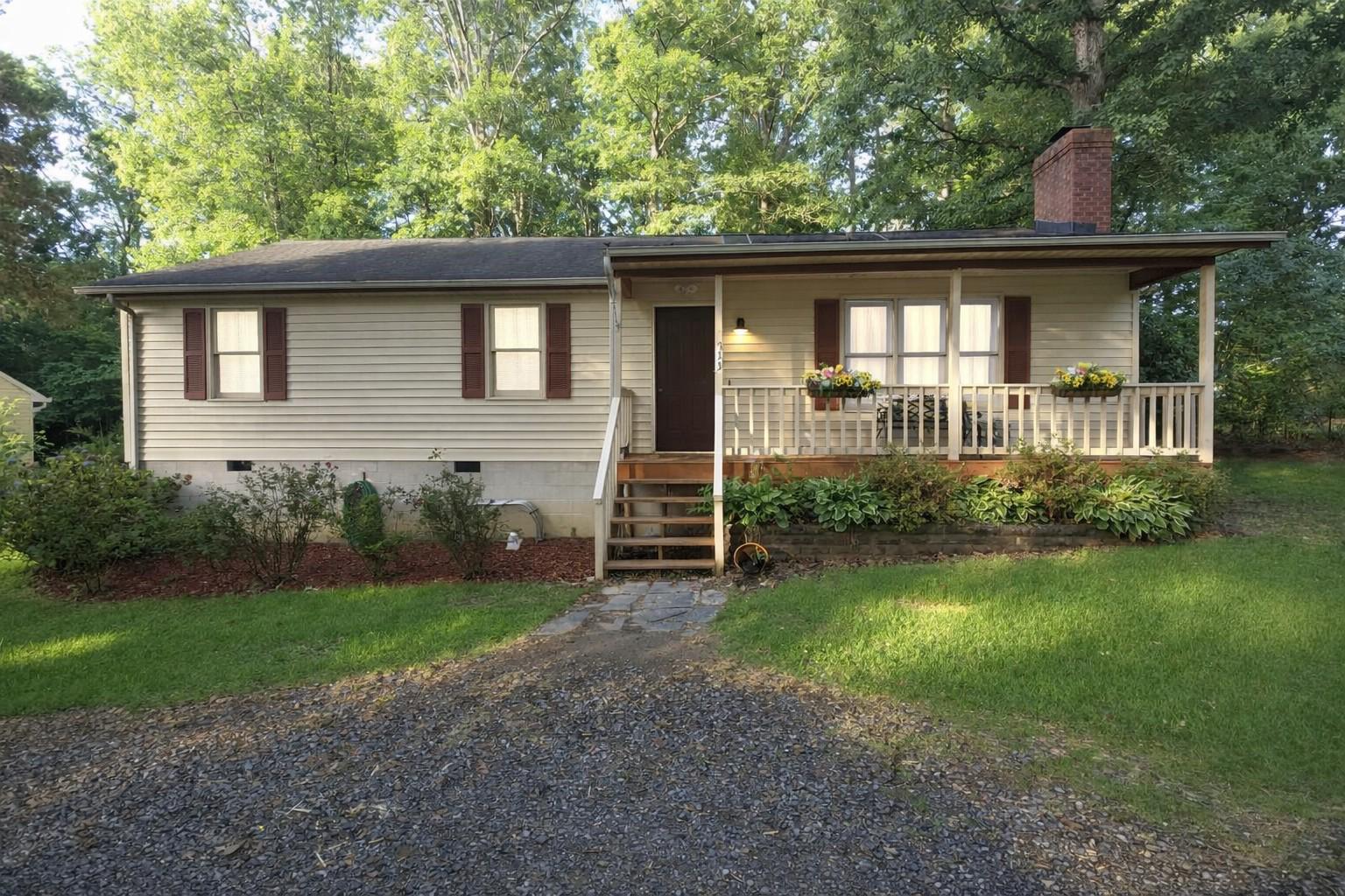 733 Canterbury Drive, Ruther Glen