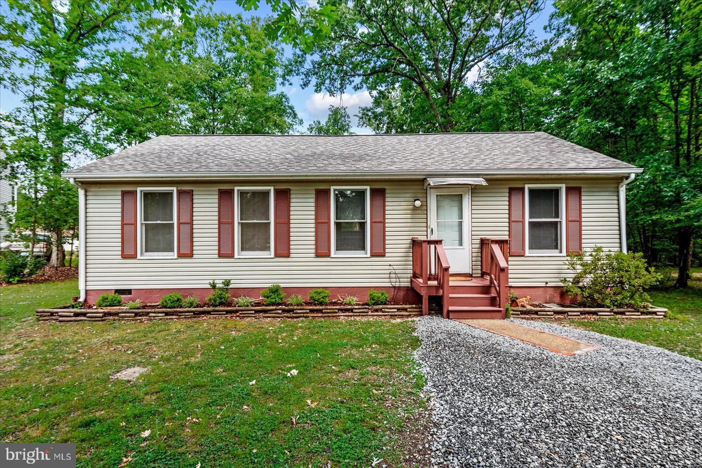 6 Kennedy Cove