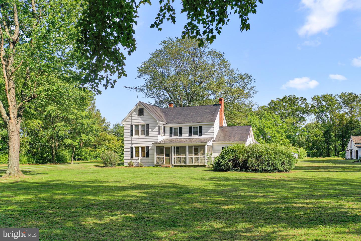 1838 Muddy Gut Road, Dunnsville
