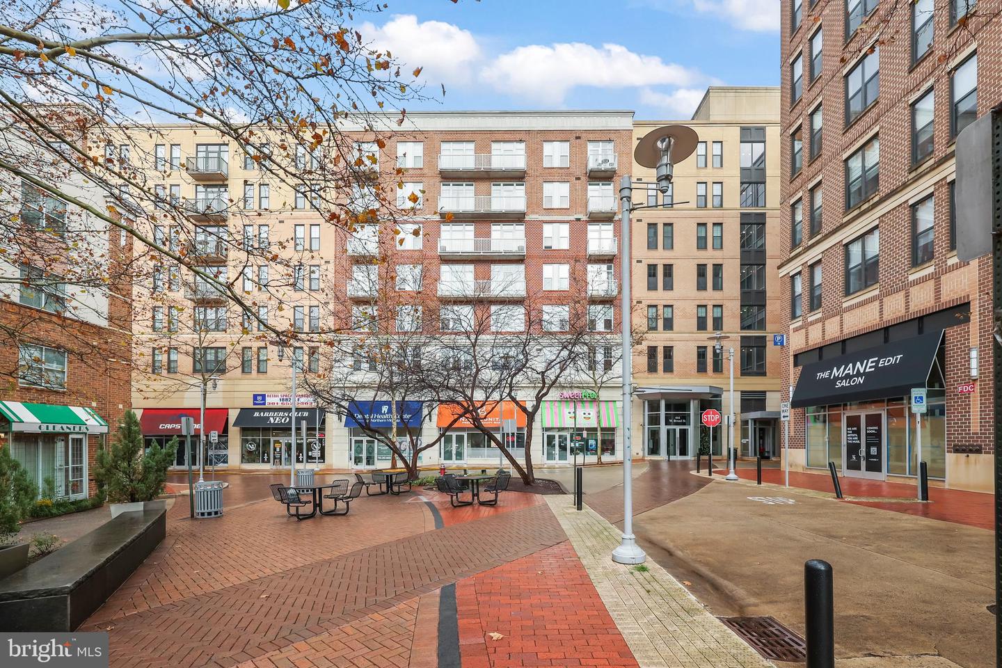 444 W Broad Street #504, Falls Church
