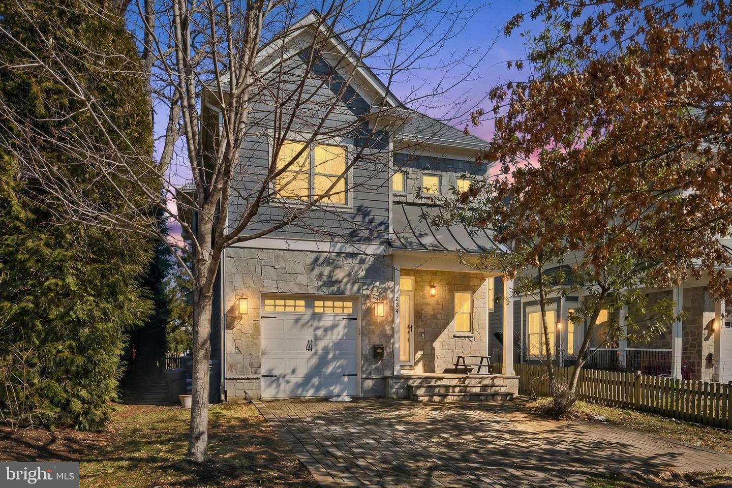 604 N Oak Street, Falls Church