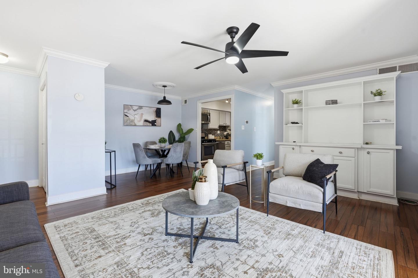 1138 S Washington Street #204, Falls Church