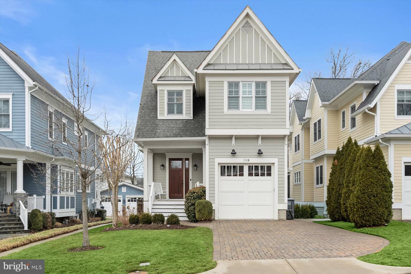 311 Grove Avenue, Falls Church
