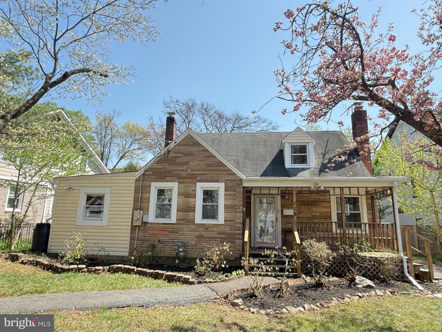 115 S Spring Street, Falls Church