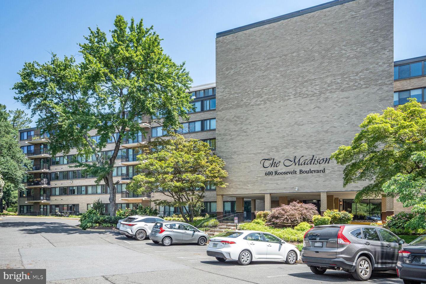 600 Roosevelt Boulevard #510, Falls Church