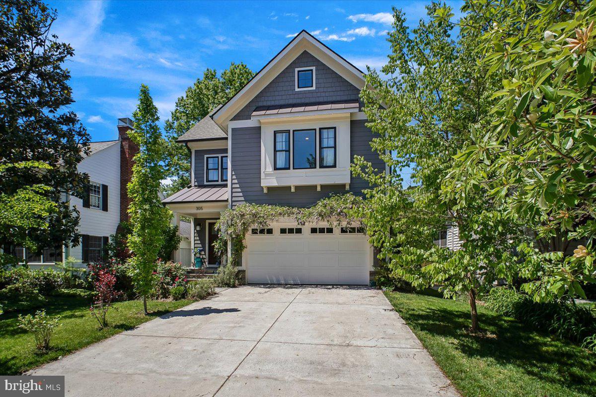 305 N Lee Street, Falls Church