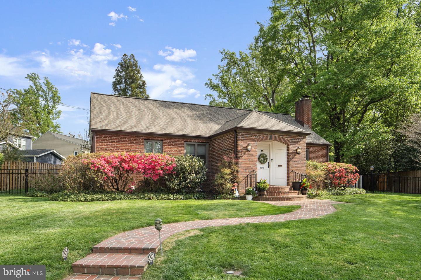 503 Dorchester Road, Falls Church