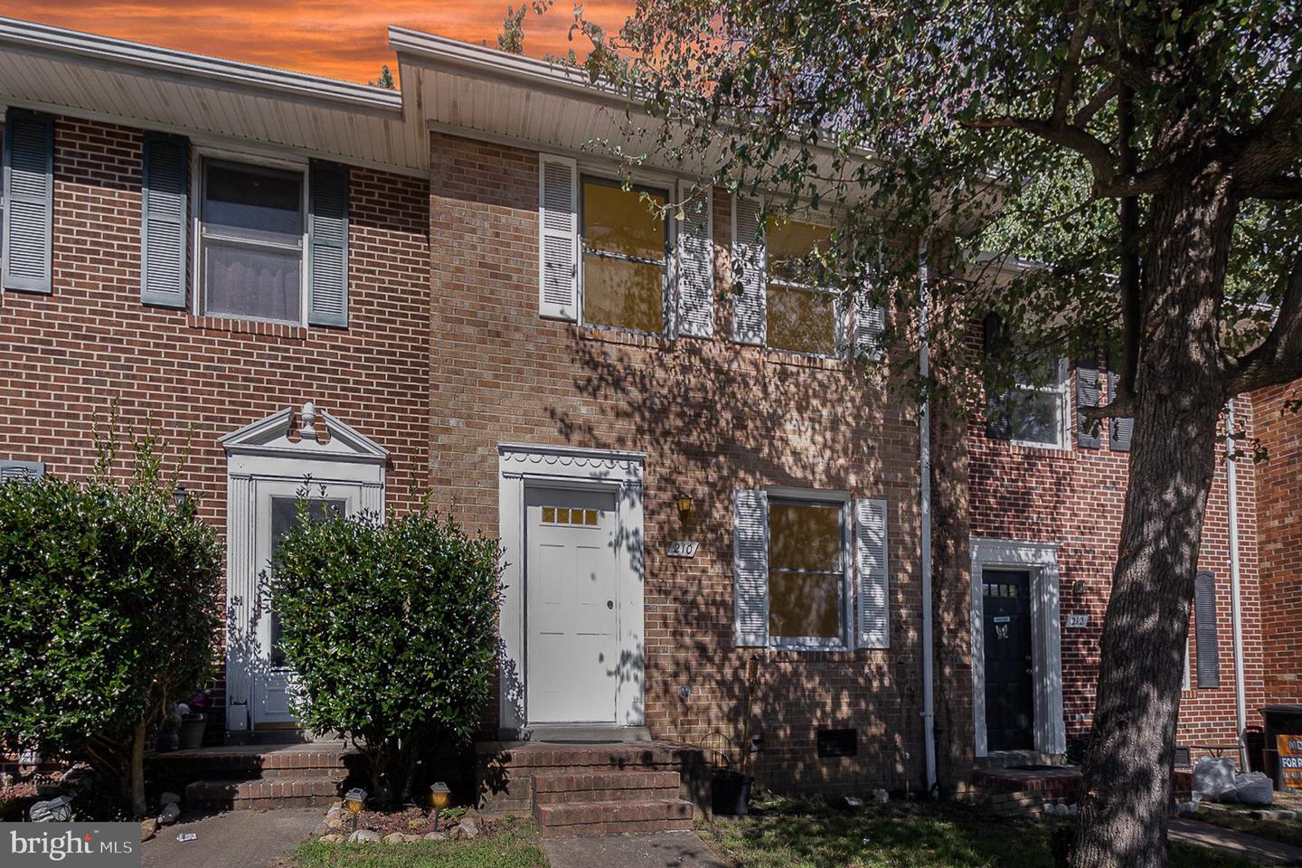 210 Farrell Lane, Fredericksburg