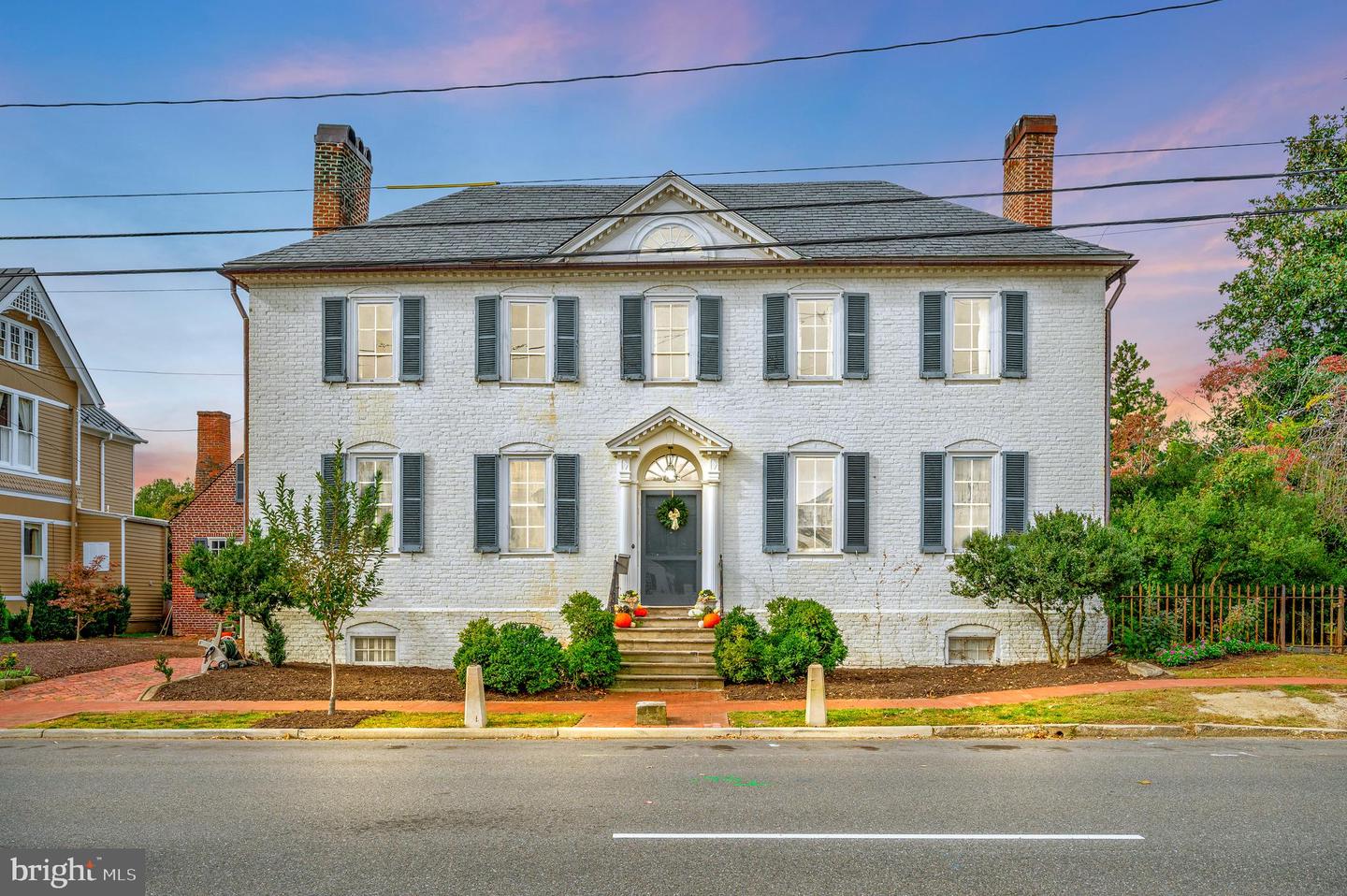 214 Caroline Street, Fredericksburg