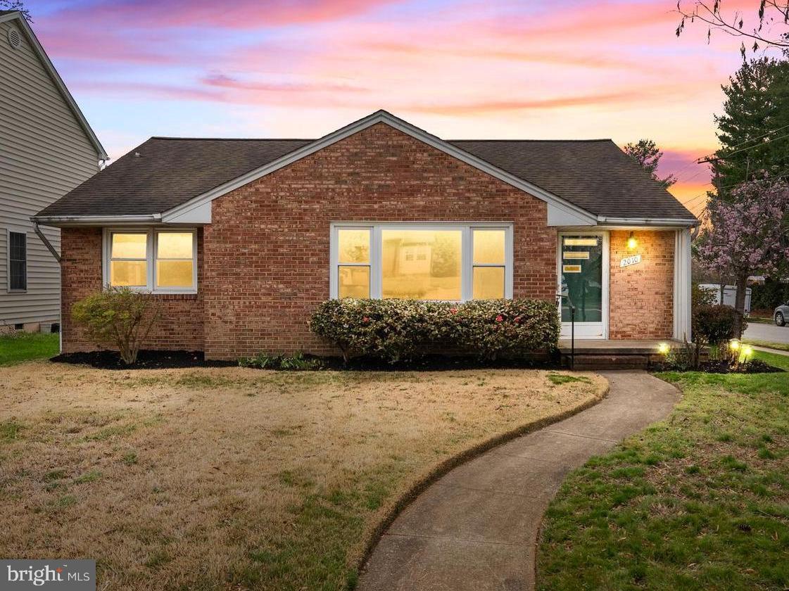 2010 Washington Avenue, Fredericksburg