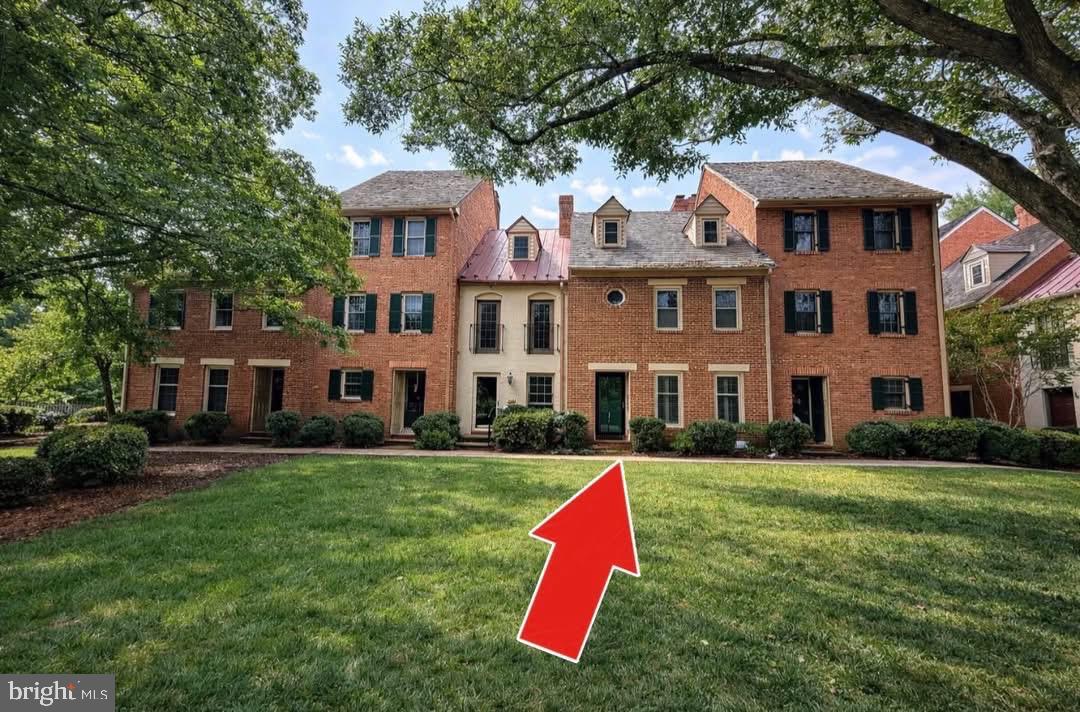 1306 Kenmore Avenue #4