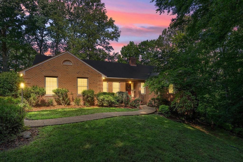 5513 River Road