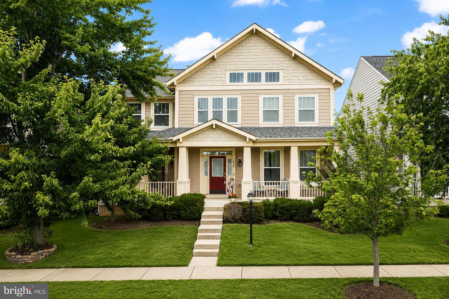 1402 Sands Circle