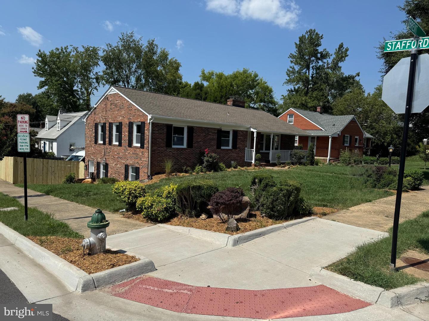 1329 Brent Street