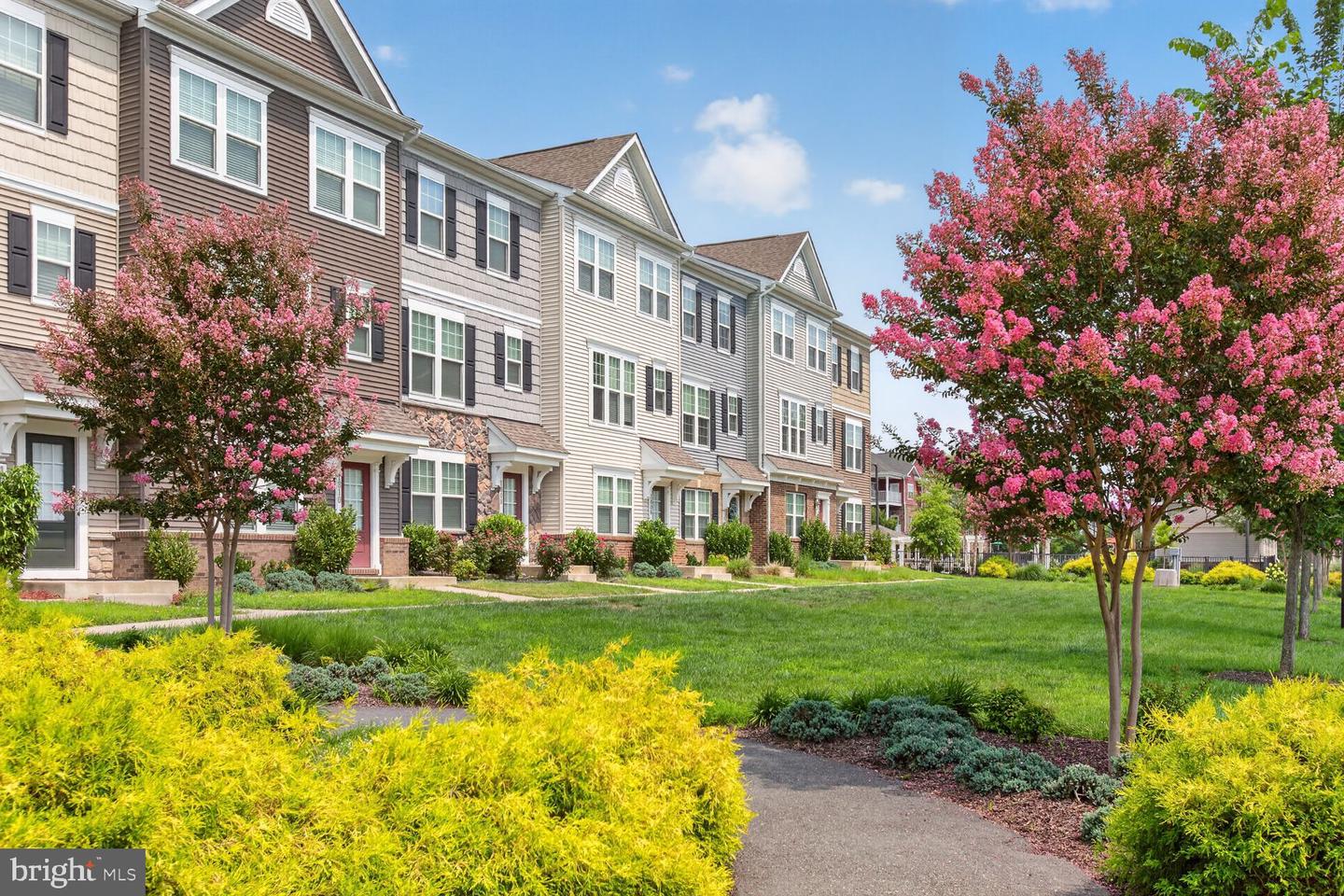 1806 Sag Harbor Lane