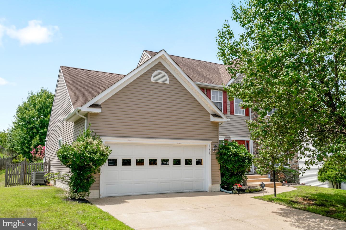 1005 Great Oaks Lane