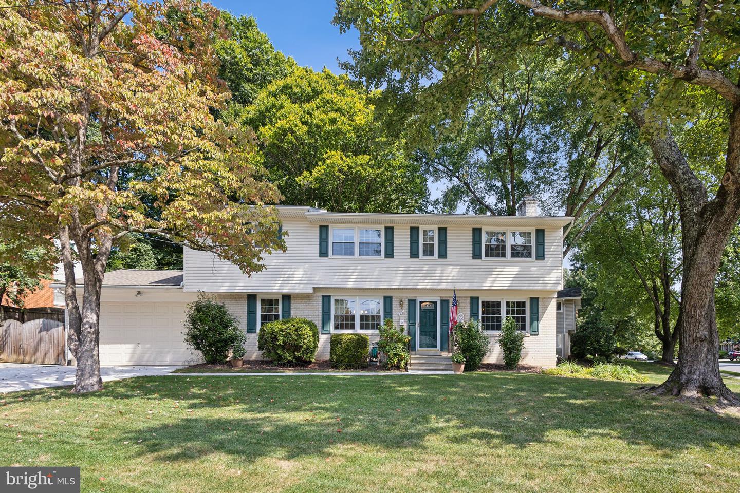10202 Shiloh Street, Fairfax