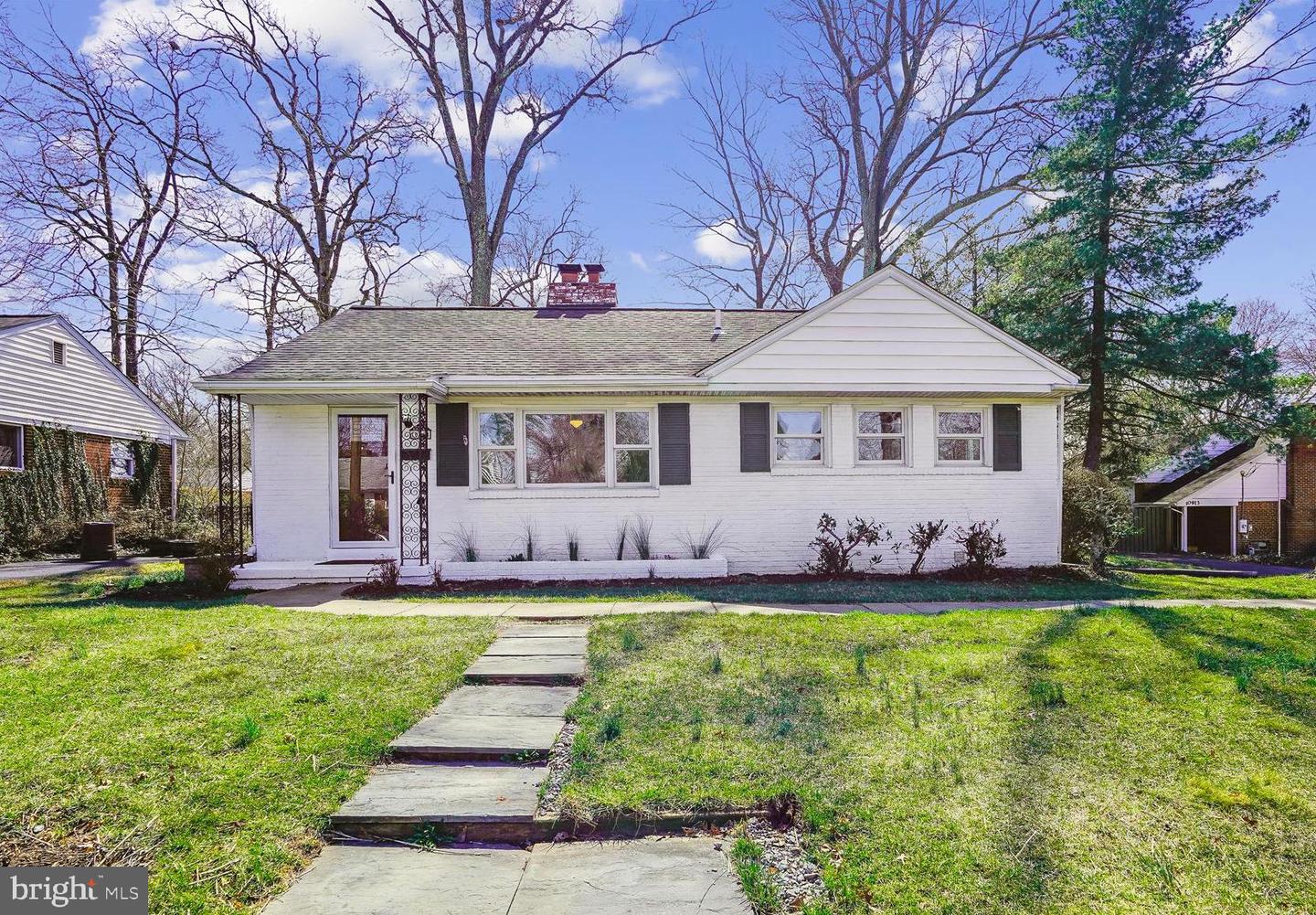 10911 Byrd Drive, Fairfax
