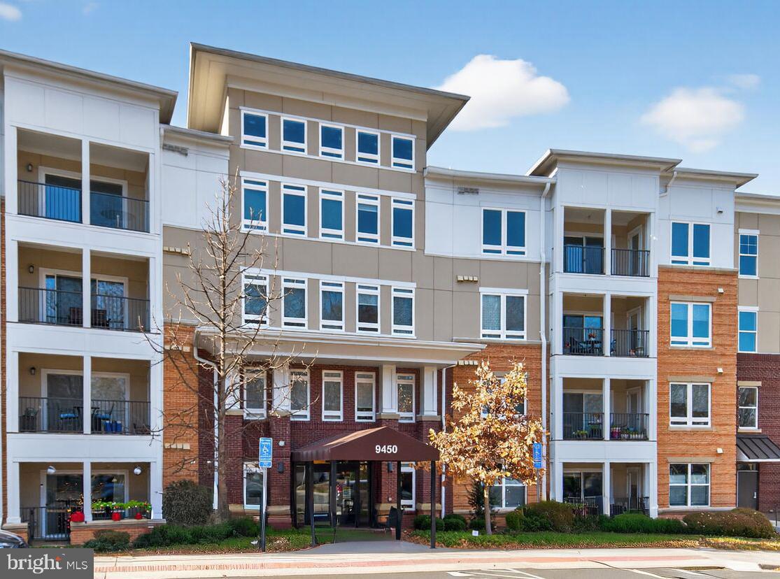 9450 Silver King Court #401, Fairfax