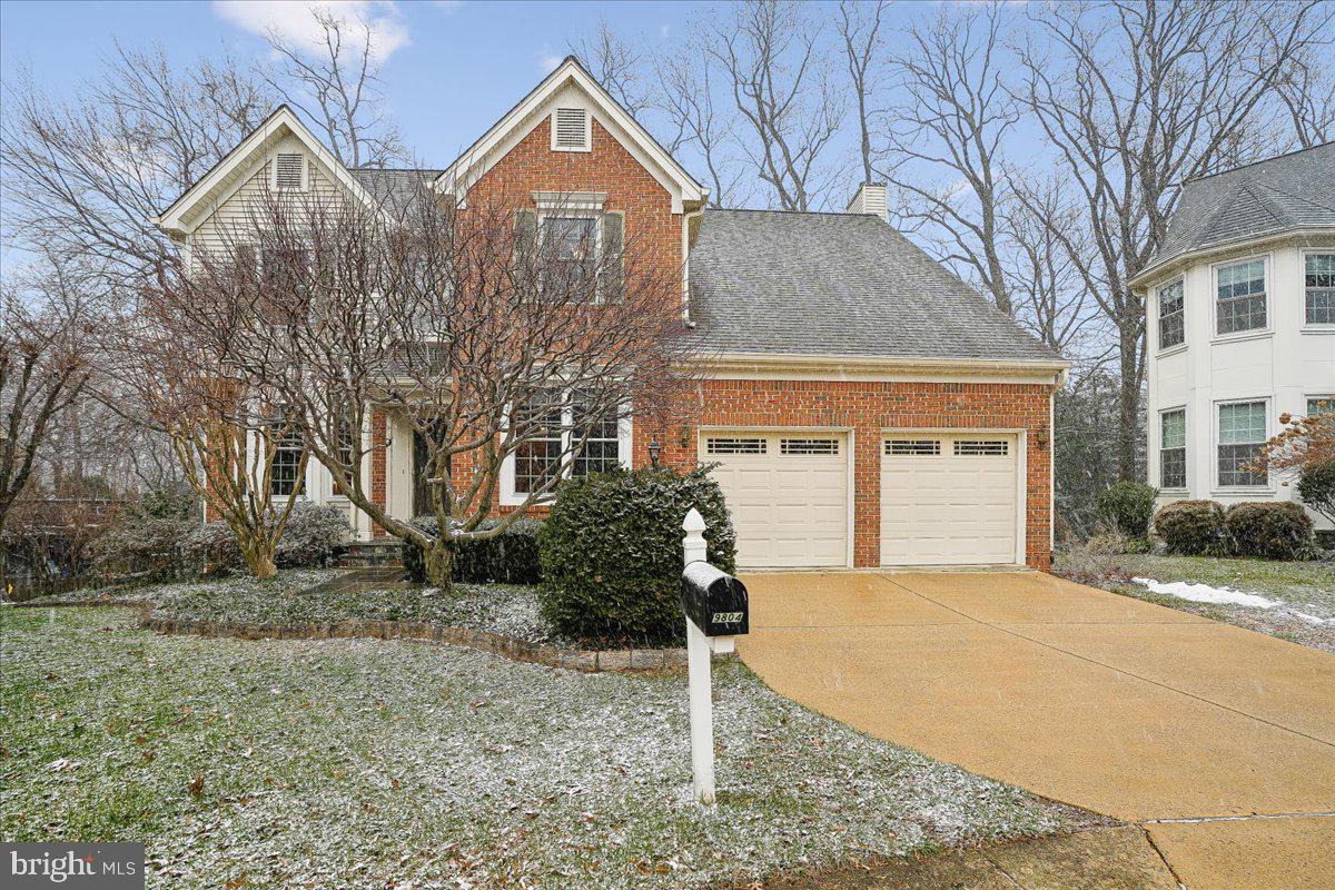 9804 Cresence Way, Fairfax