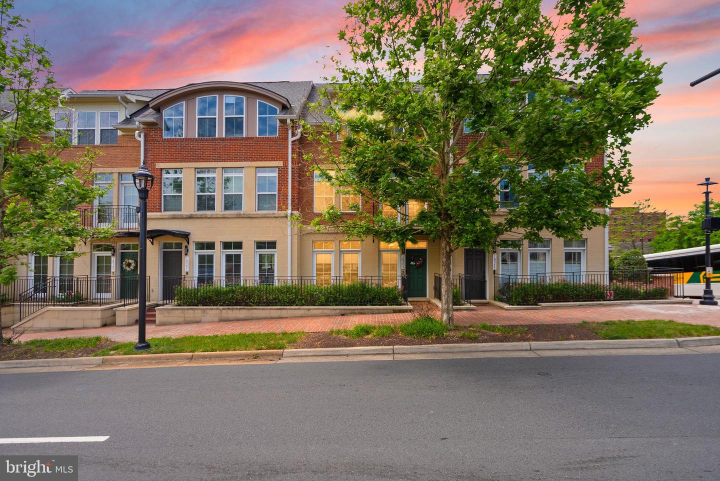 10353 Main Street