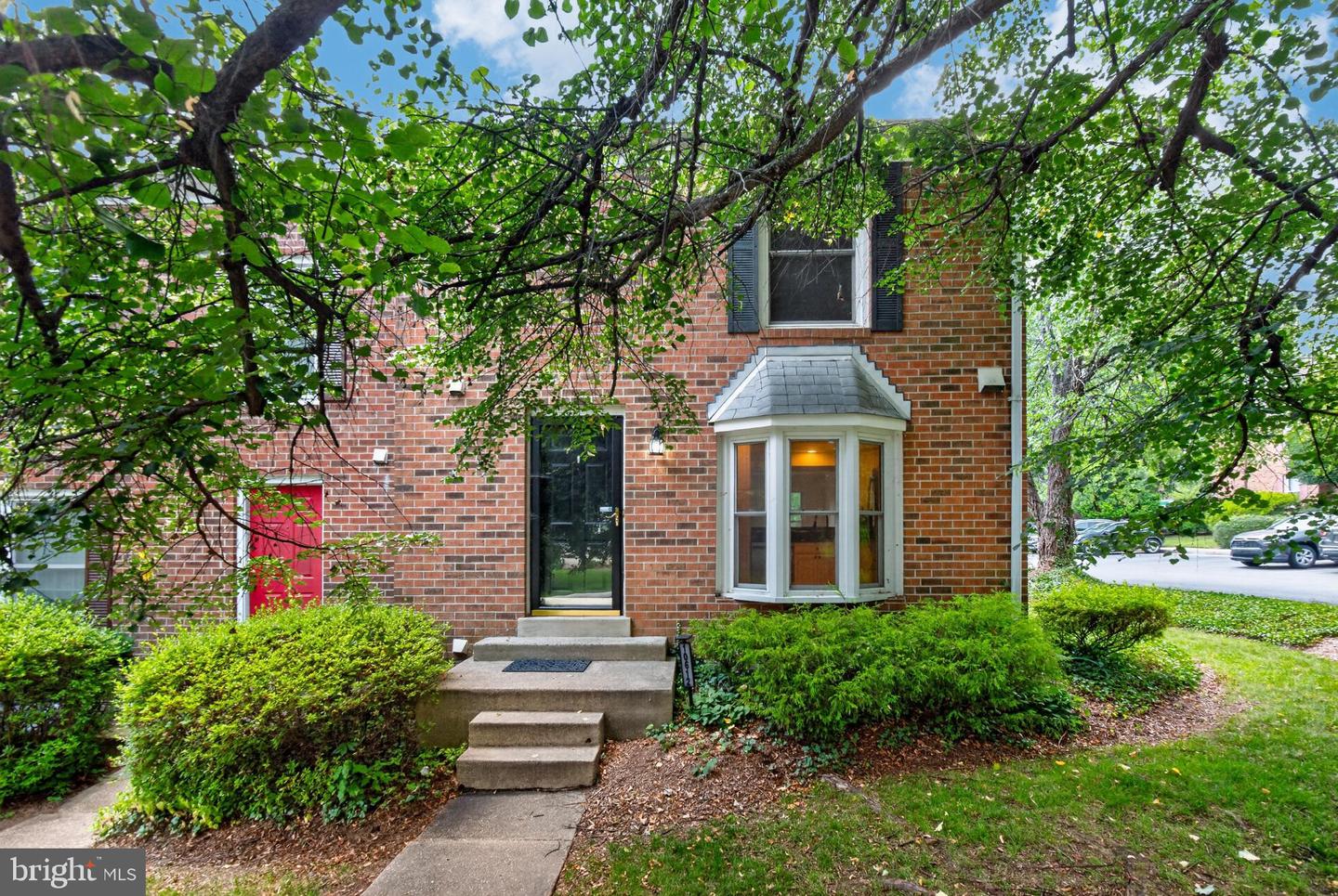 10612 Railroad Court