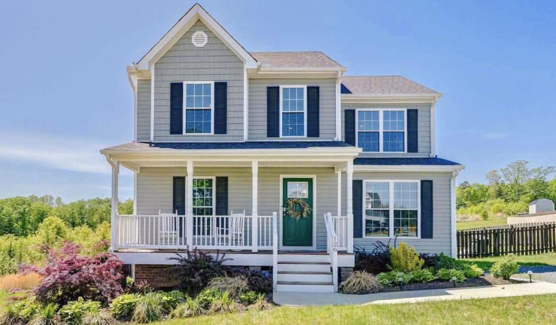 126 Riva Way