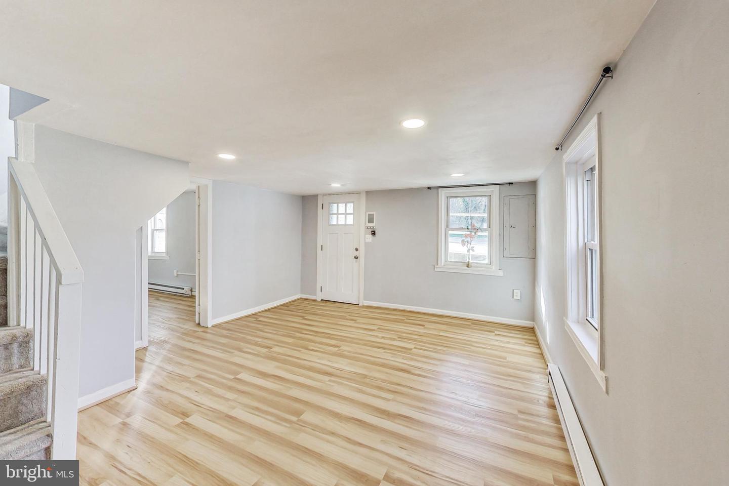 73 Alexandria Pike, Warrenton